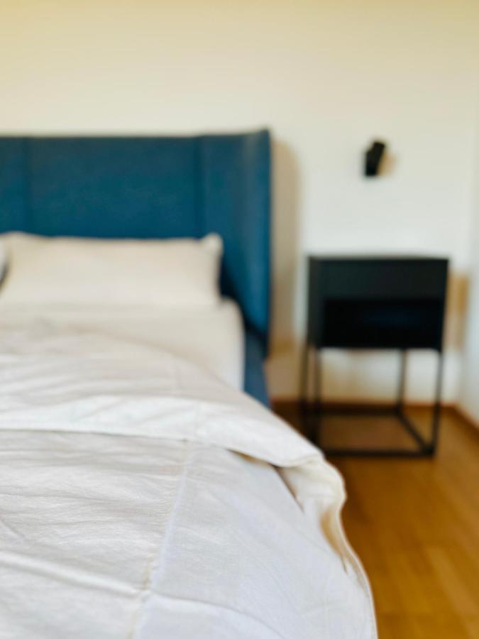 Sunroom 2 Bed Apartment West Town B17 Heidenheim an der Brenz Buitenkant foto
